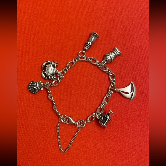 RARE retired James Avery Fishing Reel charm - Picture 16 of 16